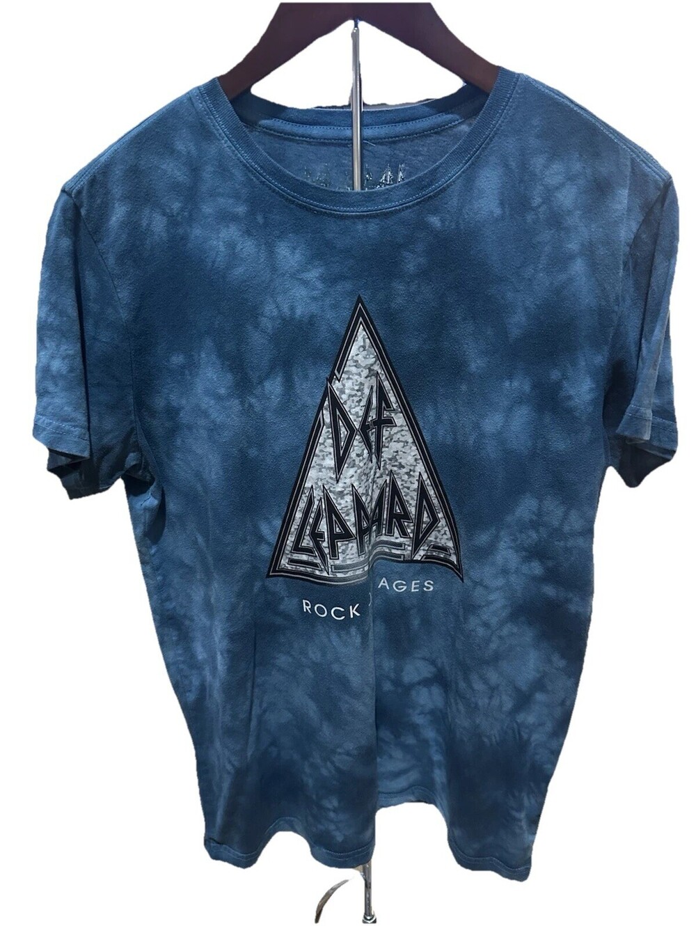 Def Leppard Band T-Shirt Size Medium/Large Blue Tie Dye Rock of Ages